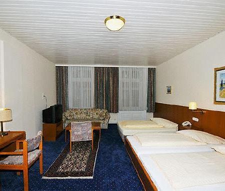 Hotel Bei Der Esplanade Hamburgo Exterior foto